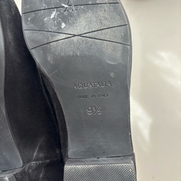 AQUATALIA Weatherproof Ulyssaa Black Suede Ankle Boots‎ Sz 9.5 - Picture 6 of 6